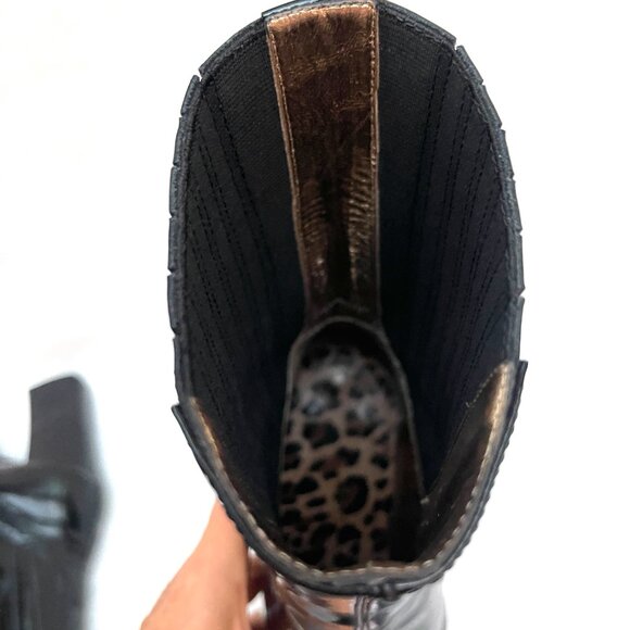 Auc Dolce&Gabbana pointed toe elasticized gores chunky heel smooth leather boots - Picture 10 of 13